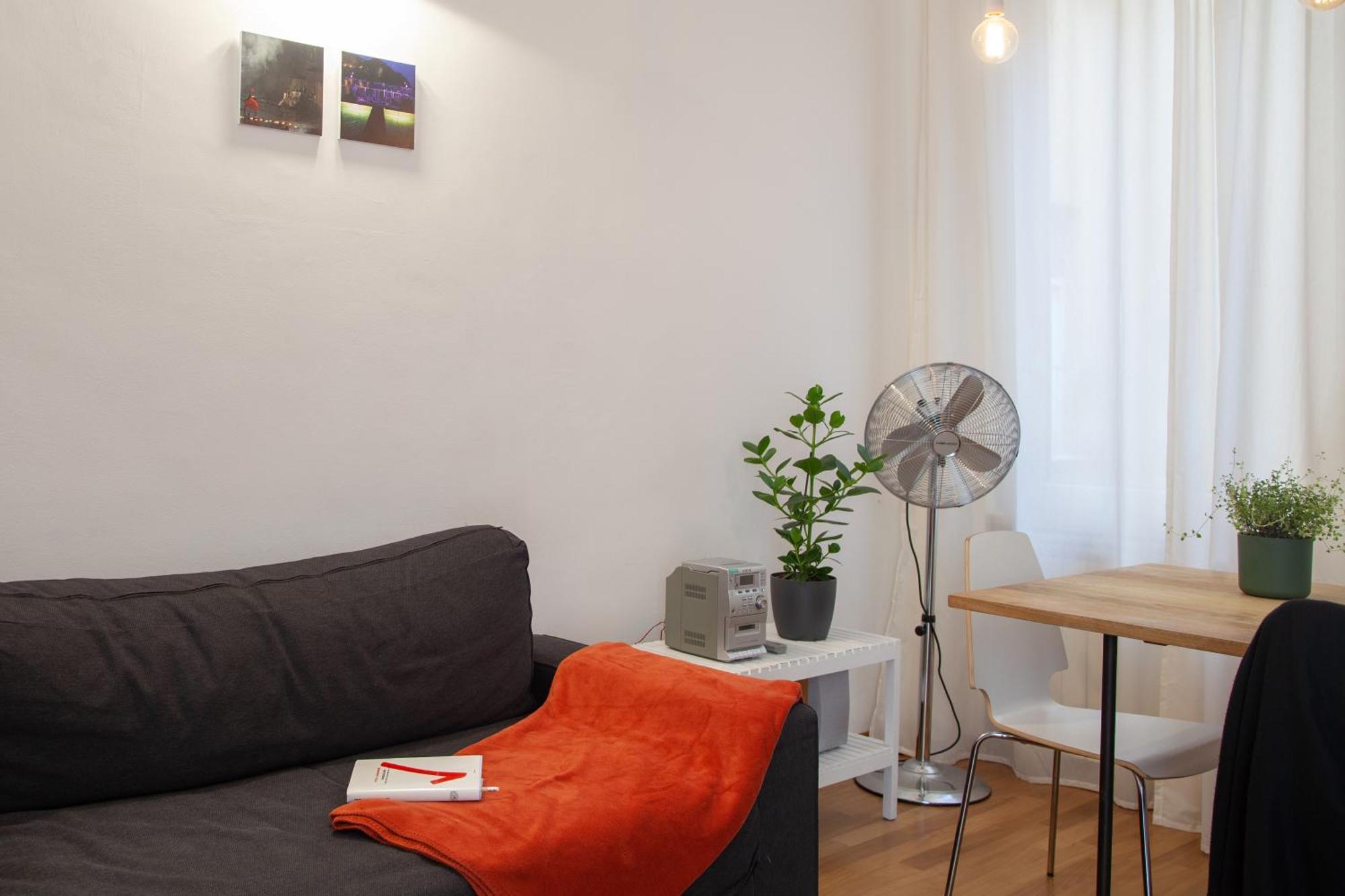 Cv5 - La Spezia City Center - Wide Modern Apartment Walking Distance To The Station To Cinque Terre - Big Terrace On The Roofs Exteriör bild